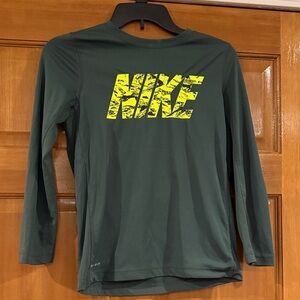 EUC! Boys size M, Nike Olive Green Long Sleeve Tee!